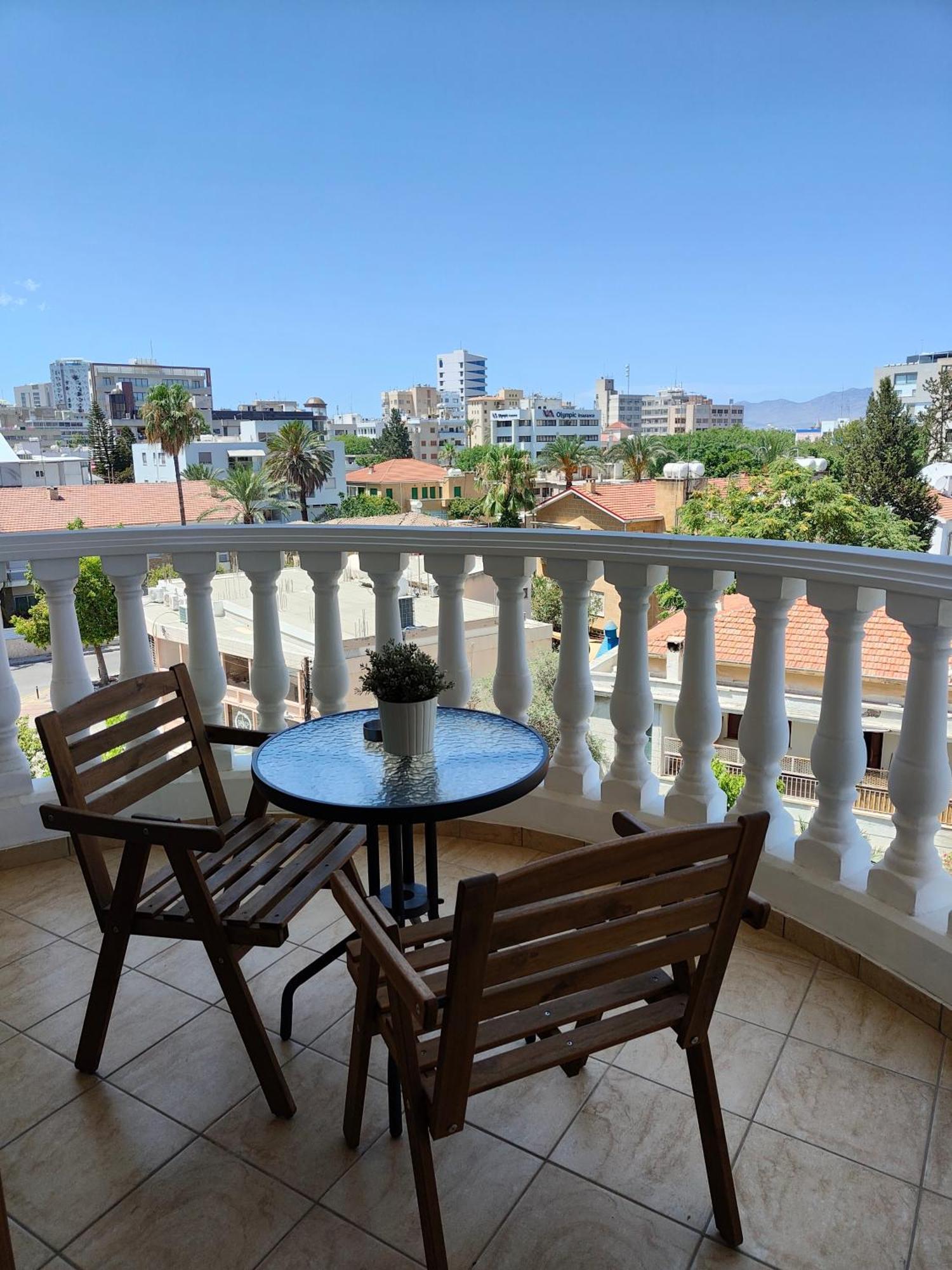 Ευ ζην Central / Ev zen central Nicosia Exterior foto